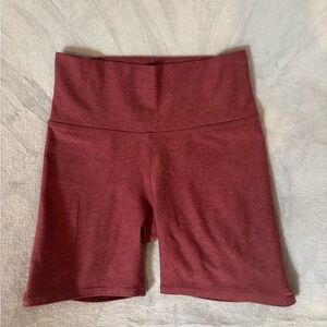 Vuori Red Bike Shorts Soft Knit Mid-Thigh